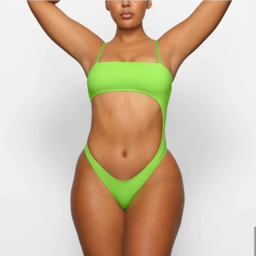 Skims NWT! Swim Monokini Strapless Bikini Neon Green